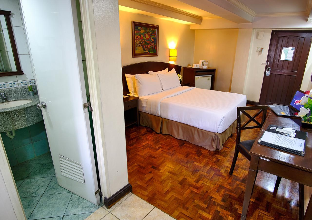 Fersal Hotel - Manila Exterior foto