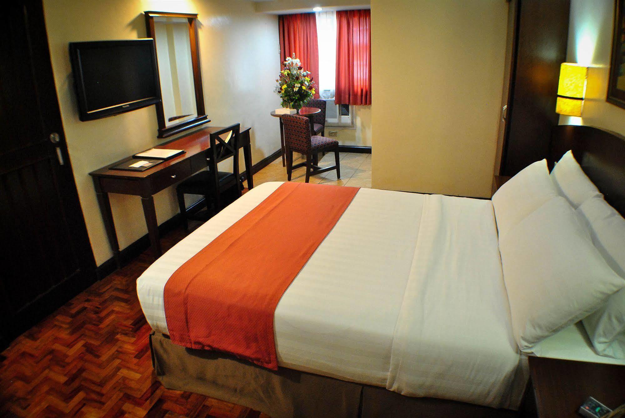 Fersal Hotel - Manila Exterior foto